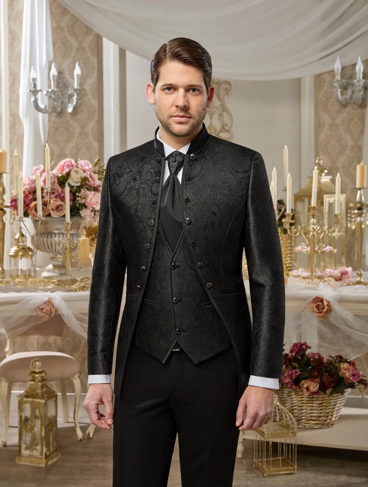 Completo Imperiale Nero Broccato